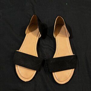 A New Day Flat Sandal (size 7)
